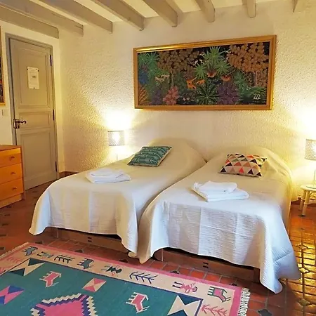 Domaine Des Goudis Holiday home Bouisse